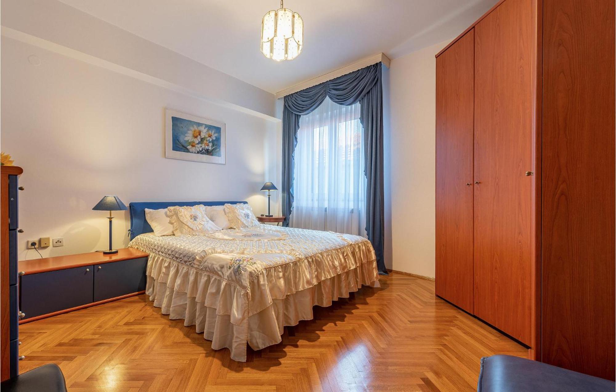 2 Bedroom Beautiful In * Zadar