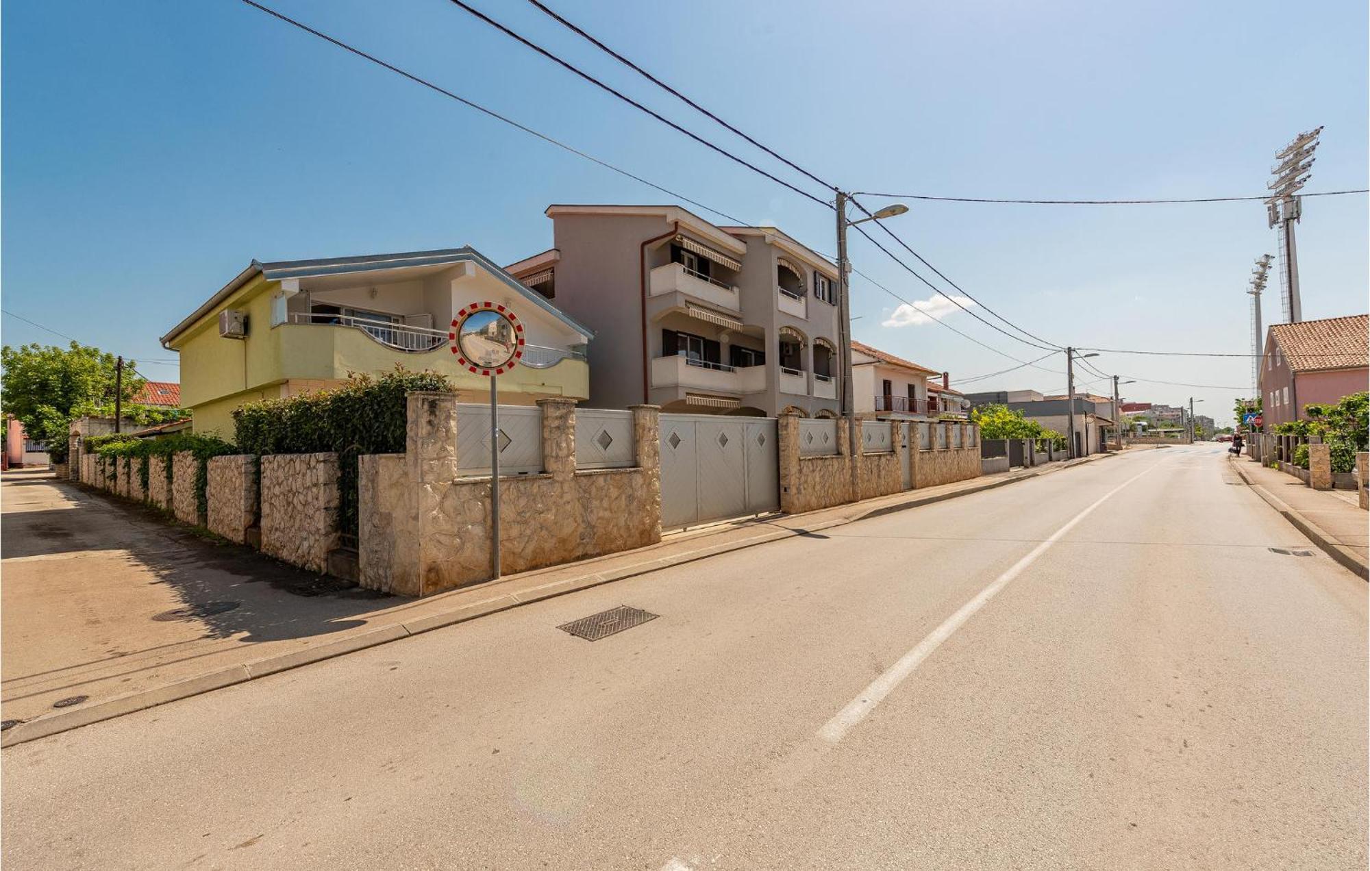 2 Bedroom Beautiful In