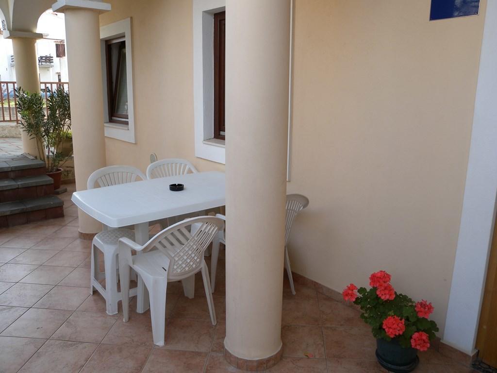 2 Bedroom Beautiful In